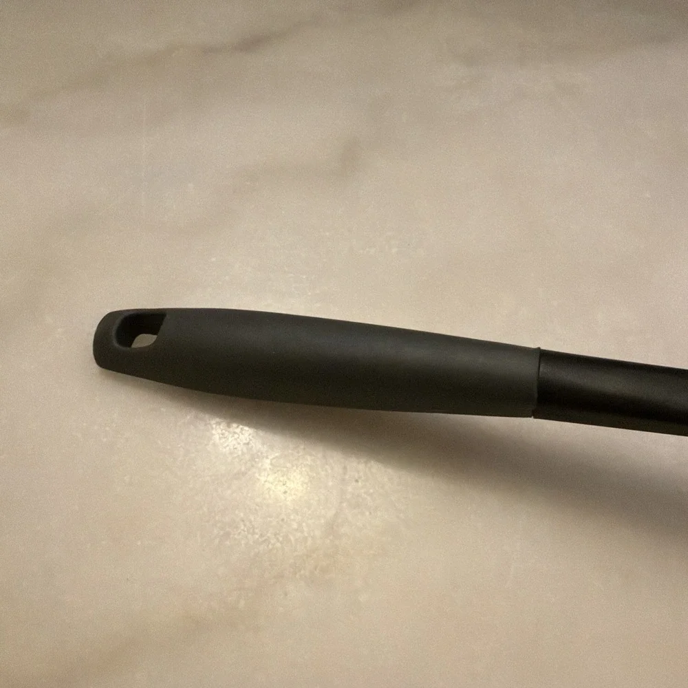 Kitchen Essentials Calphalon 4oz Nylon Ladel w/ Measurements Soft Grip Handle